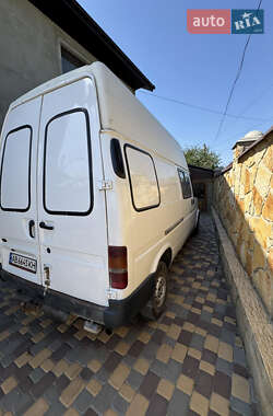Микроавтобус Ford Transit 2000 в 