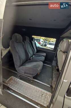 Микроавтобус Ford Transit 2004 в 