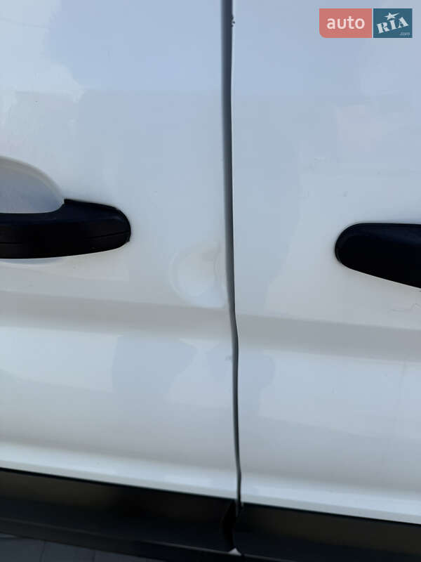 Вантажний фургон Ford Transit 2019 в Тернополі фото 22 Вантажний фургон Ford Transit 2019 в Тернополі