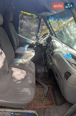 Грузовой фургон Ford Transit 1996 в 