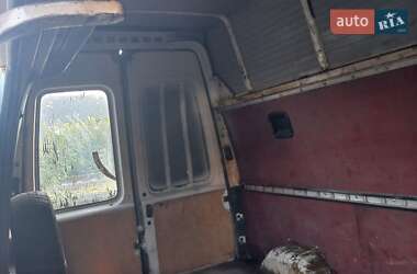 Грузовой фургон Ford Transit 1995 в 