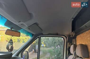 Грузовой фургон Ford Transit 1995 в 