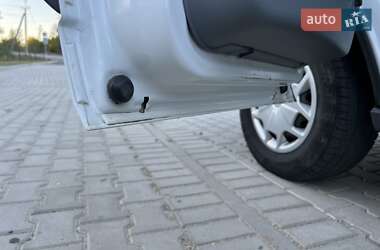 Грузовой фургон Ford Transit 2016 в 