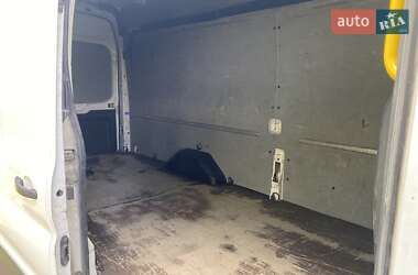 Грузовой фургон Ford Transit 2015 в  фото 19 Грузовой фургон Ford Transit 2015 в