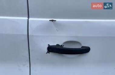 Грузовой фургон Ford Transit 2015 в  фото 25 Грузовой фургон Ford Transit 2015 в