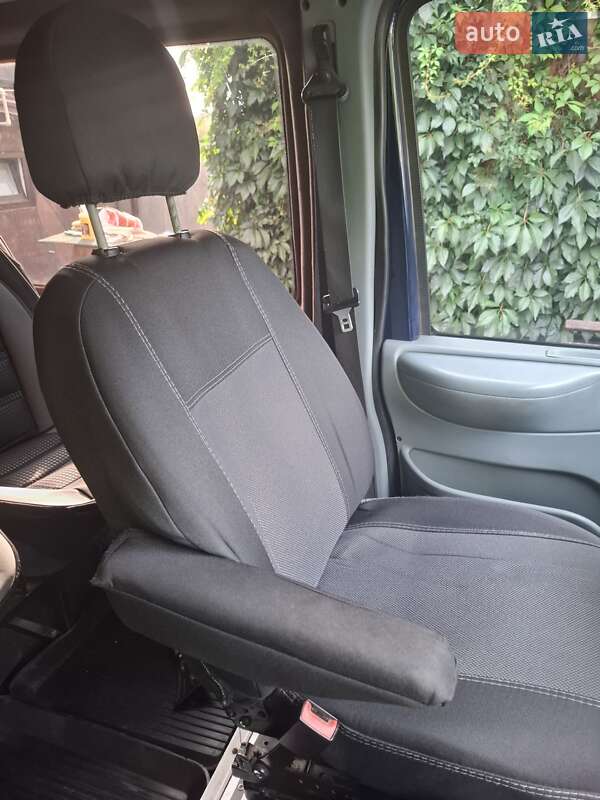 Мікроавтобус Ford Transit 2008 в Люботині