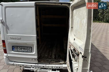 Вантажний фургон Ford Transit 2005 в 