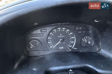 Грузопассажирский фургон Ford Transit 2000 в 