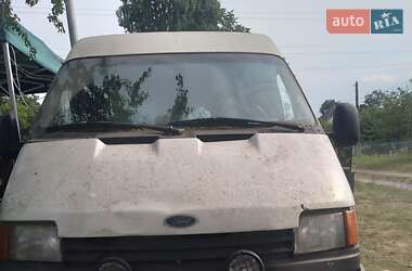 Вантажний фургон Ford Transit 1989 в Луцьку