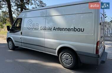 Грузовой фургон Ford Transit 2011 в 
