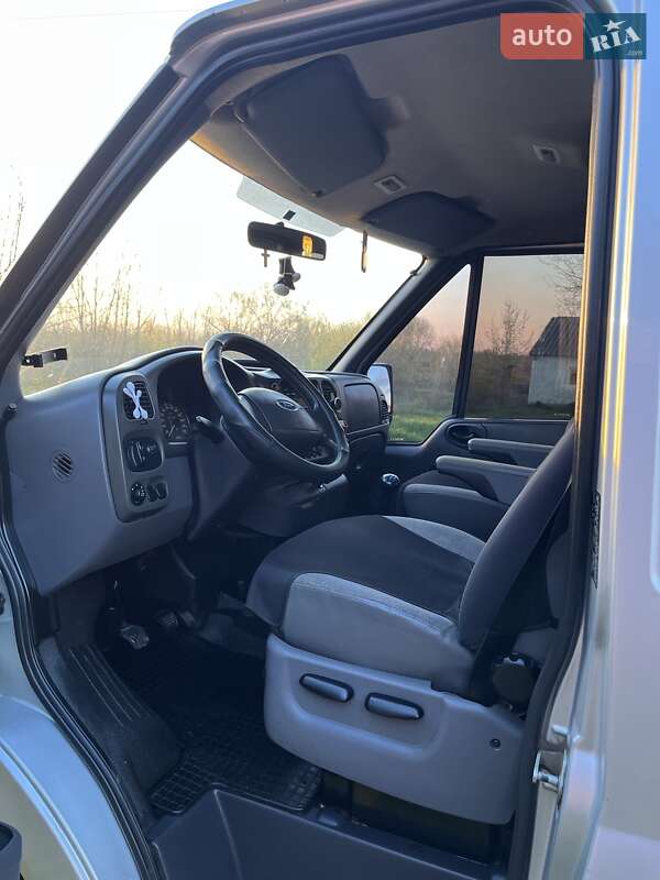 Вантажний фургон Ford Transit 2003 в Первомайську