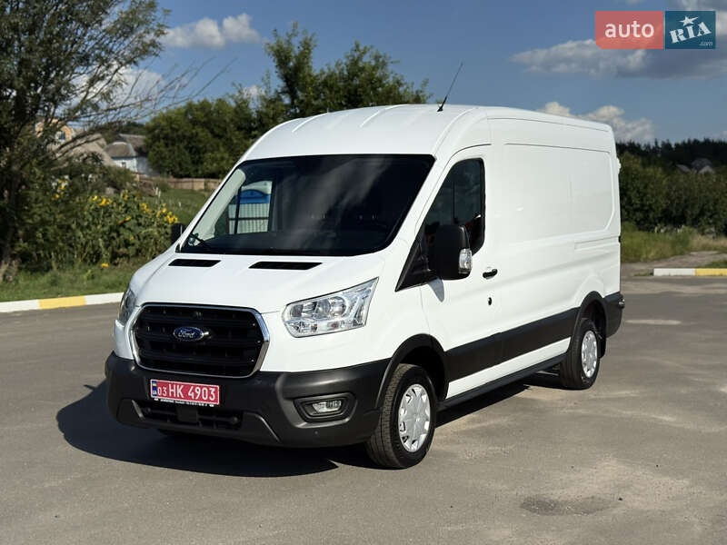 Вантажний фургон Ford Transit 2021 в 