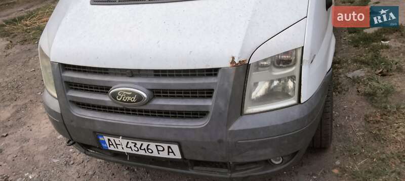 Грузовой фургон Ford Transit 2008 в 