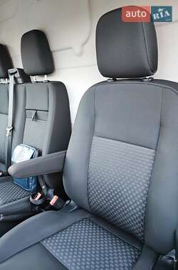 Грузовой фургон Ford Transit 2021 в 
