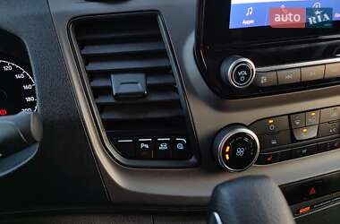 Грузовой фургон Ford Transit 2021 в 
