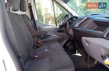 Вантажний фургон Ford Transit 2016 в 
