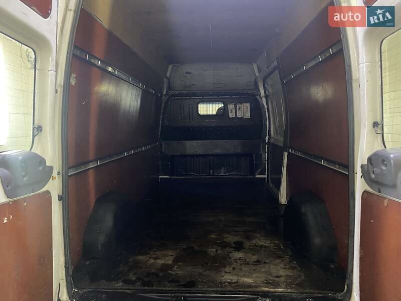 Вантажний фургон Ford Transit 2006 в Умані