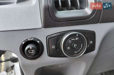 Грузовой фургон Ford Transit 2014 в 