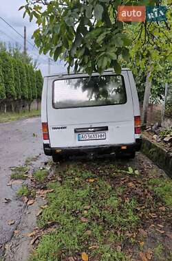 Грузовой фургон Ford Transit 1987 в 
