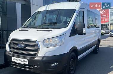 Микроавтобус Ford Transit 2021 в 