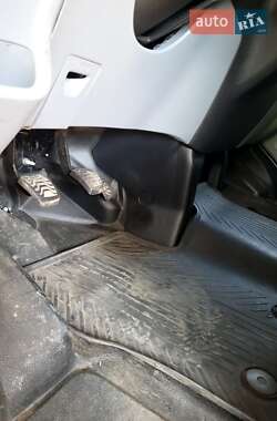Грузовой фургон Ford Transit 2018 в 