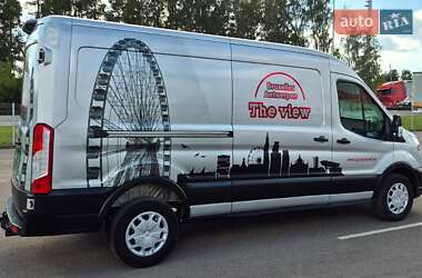 Грузовой фургон Ford Transit 2021 в 