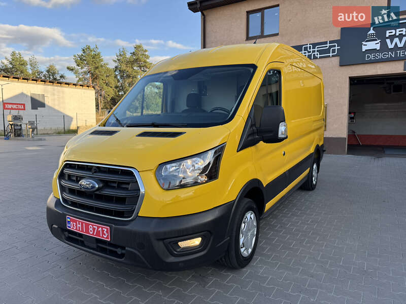 Грузовой фургон Ford Transit 2021 в Ирпене