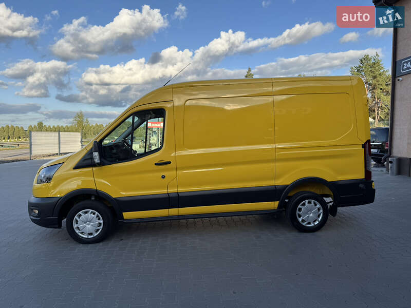 Грузовой фургон Ford Transit 2021 в Ирпене