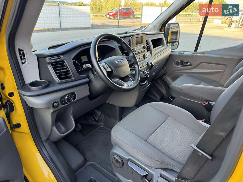 Грузовой фургон Ford Transit 2021 в Ирпене