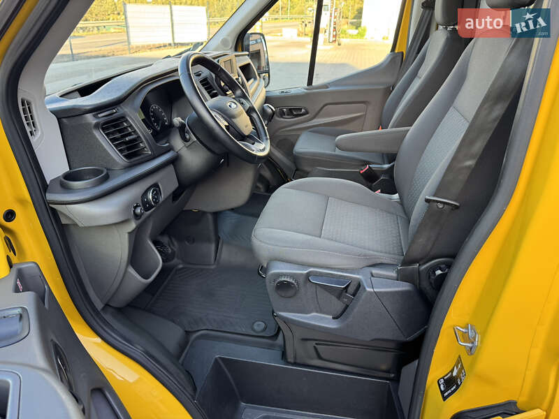 Грузовой фургон Ford Transit 2021 в Ирпене