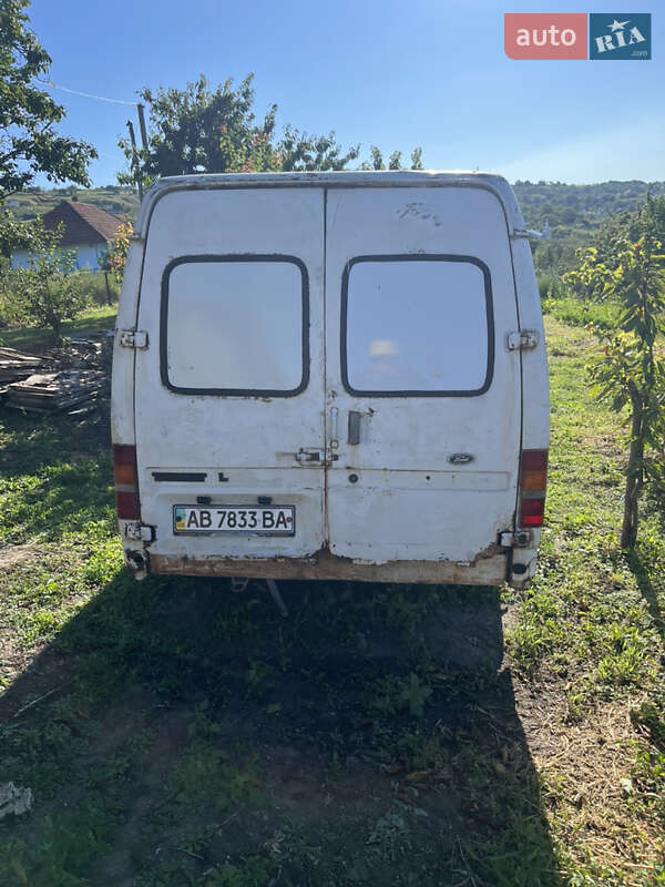 Вантажний фургон Ford Transit 1991 в Чернівцях