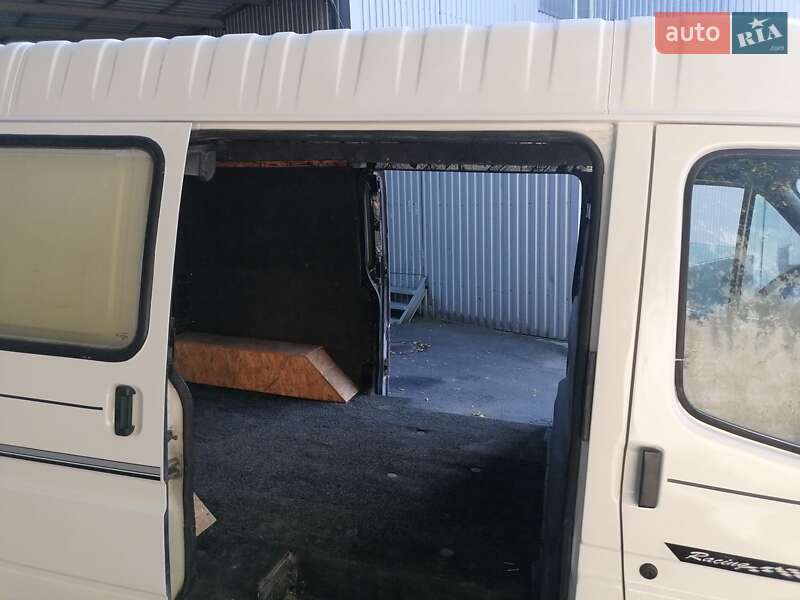 Вантажний фургон Ford Transit 1998 в Вінниці