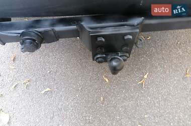 Грузовой фургон Ford Transit 1998 в 