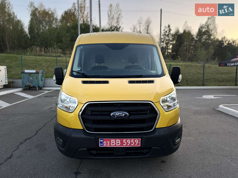 Грузовой фургон Ford Transit 2020 в Ирпене