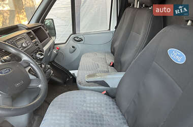 Грузовой фургон Ford Transit 2011 в 