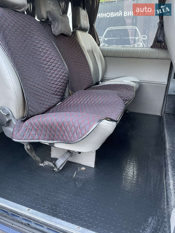 Вантажопасажирський фургон Ford Transit 2008 в Києві