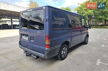 Вантажопасажирський фургон Ford Transit 2002 в 