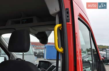 Грузопассажирский фургон Ford Transit 2017 в 