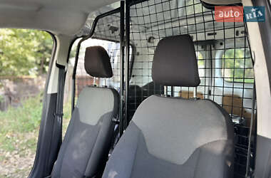 Другие грузовики Ford Transit 2015 в 