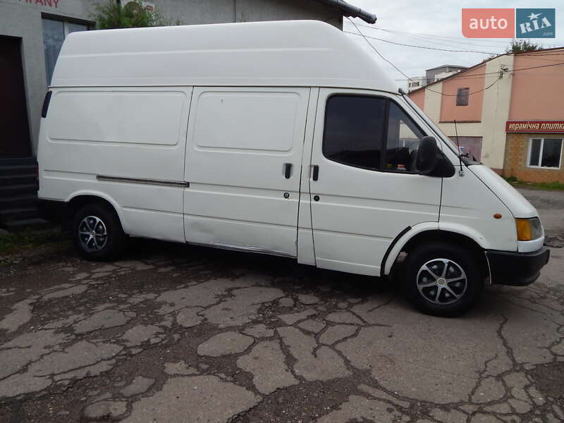 Вантажний фургон Ford Transit 1998 в Трускавці