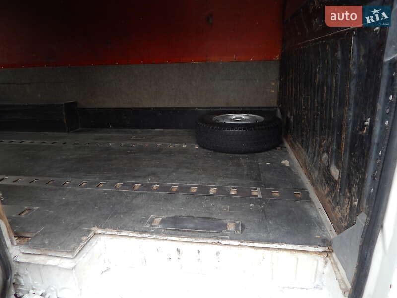 Вантажний фургон Ford Transit 1998 в Трускавці