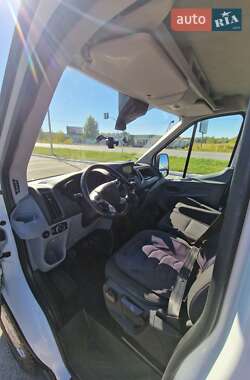 Грузовой фургон Ford Transit 2017 в 