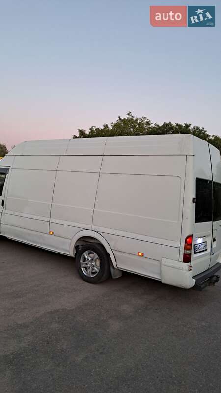 Грузовой фургон Ford Transit 2002 в Бобринце