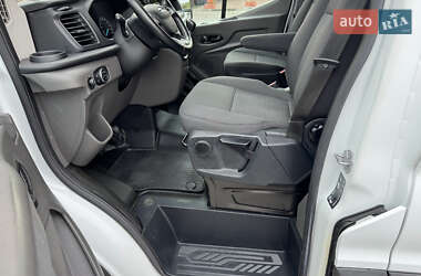 Вантажний фургон Ford Transit 2021 в 