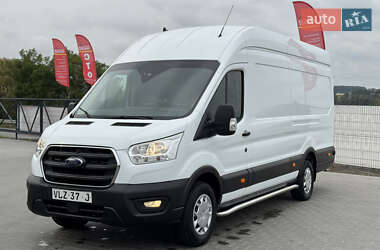 Вантажний фургон Ford Transit 2021 в 
