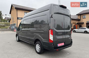 Грузовой фургон Ford Transit 2022 в 