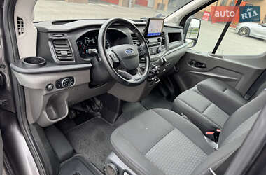 Грузовой фургон Ford Transit 2022 в 