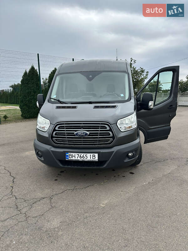 Вантажний фургон Ford Transit 2016 в Одесі