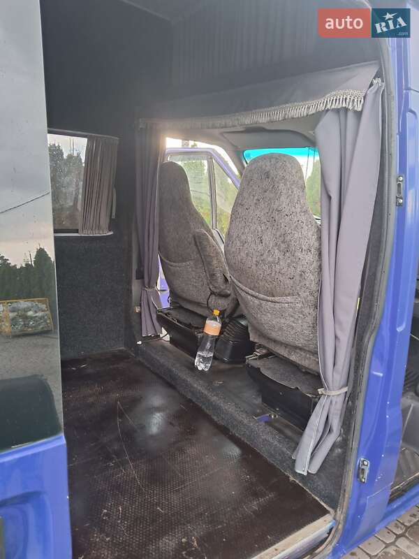 Грузопассажирский фургон Ford Transit 2005 в Львове фото 18 Грузопассажирский фургон Ford Transit 2005 в Львове
