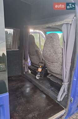 Грузопассажирский фургон Ford Transit 2005 в 